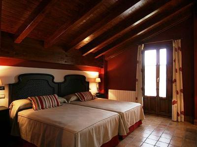 Hotel Posada La Robleda (Adults Only) Arnuero Buitenkant foto